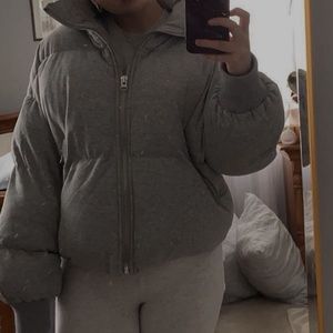 gray edikited puffer jacket